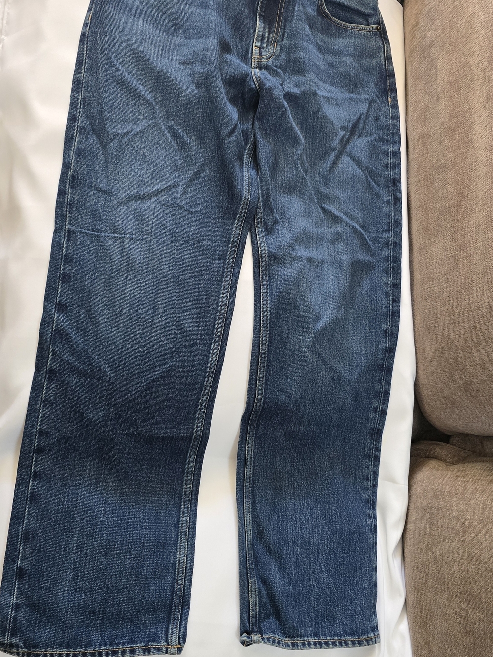 Mans Guess Jeans Blue Straight Leg Denim Jeans size 33